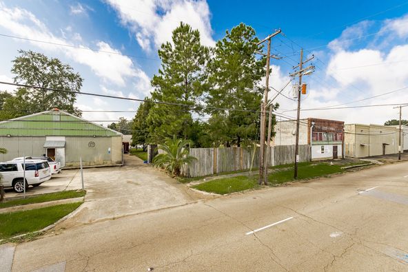 Mid-City Redevelopment Opportunity!: 2008 North St, Baton Rouge, LA 70802